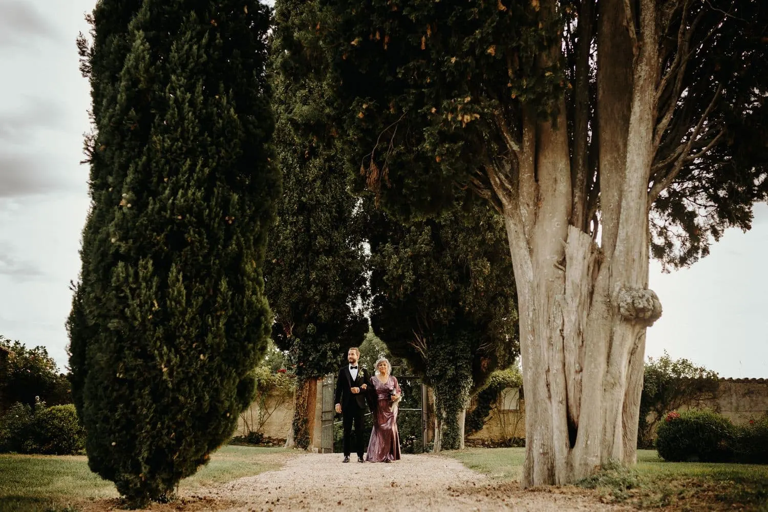 San pietro sopra le acque couple forest secular woods