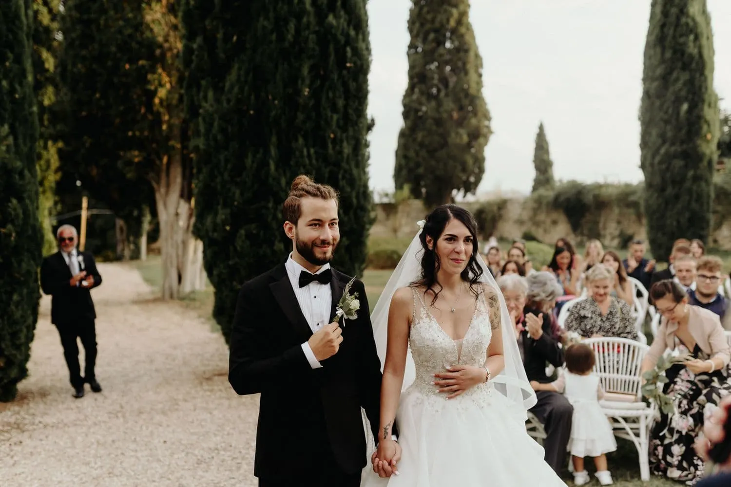 San pietro sopra le acque couple walking sunset