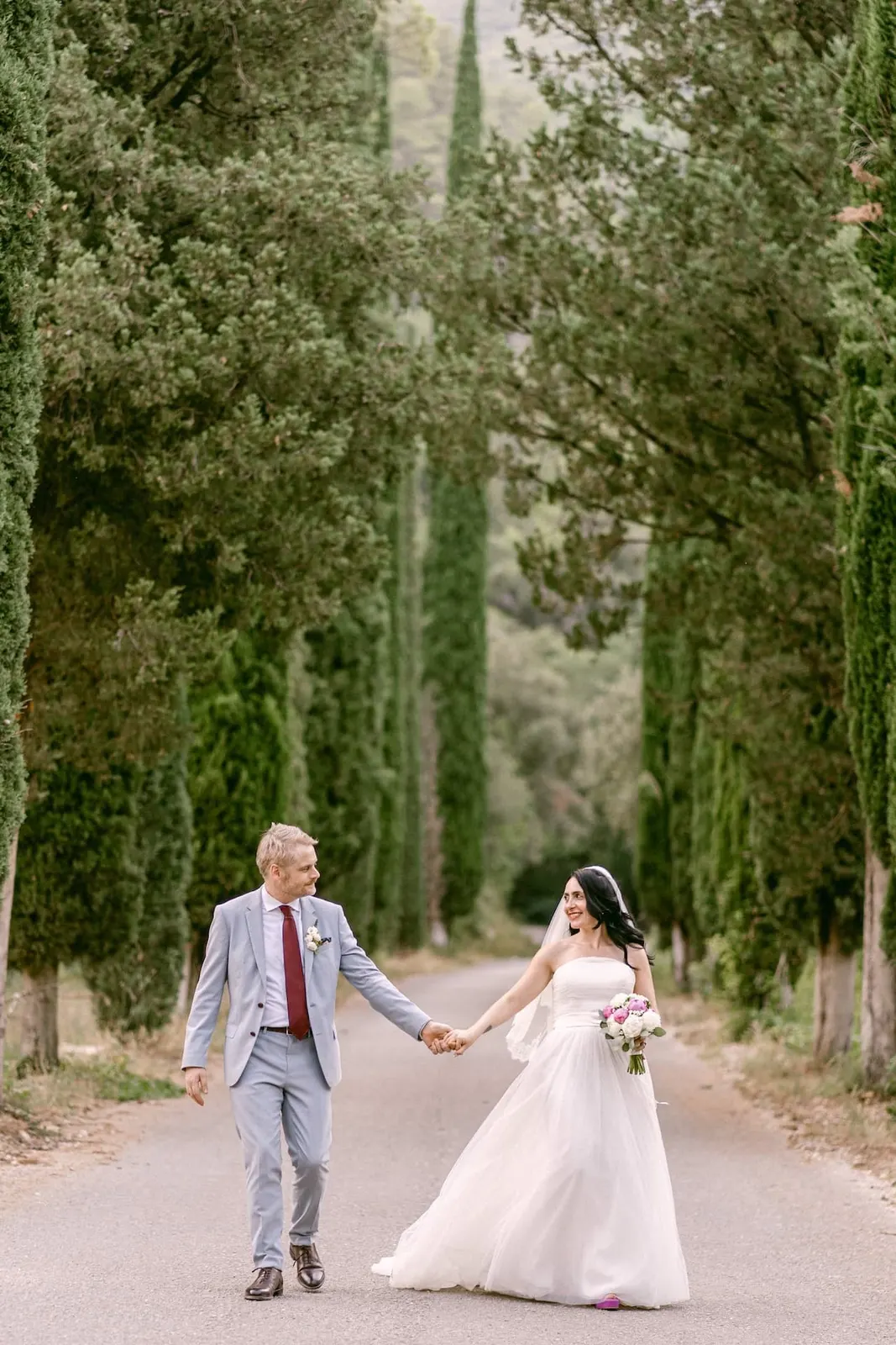 Couple portrait san pietro valle abbey nature